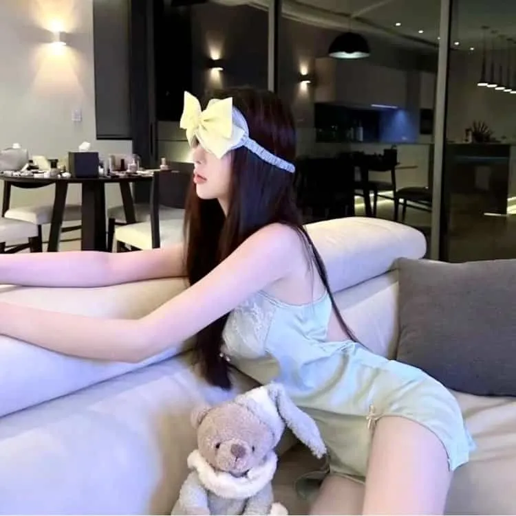 【大尺度惊悚】《门锁》孔晓振主演未删减版：独居女性的极度噩梦，密码锁被半夜按响的窒息感